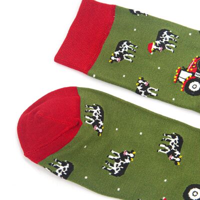 Chaussettes en bambou pour hommes - Vert/rouge, vache et tracteur de Noël