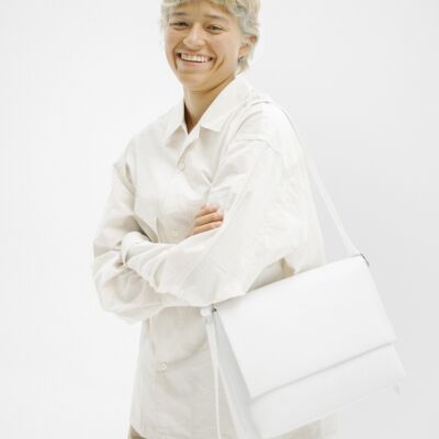 Messenger Bag-white