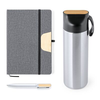 Ensemble thermos en acier inoxydable/bambou, 640 ml. Bloc-notes en similicuir/bambou, couverture rigide, 80 feuilles.Stylo en aluminium/bambou Couleur : Argent