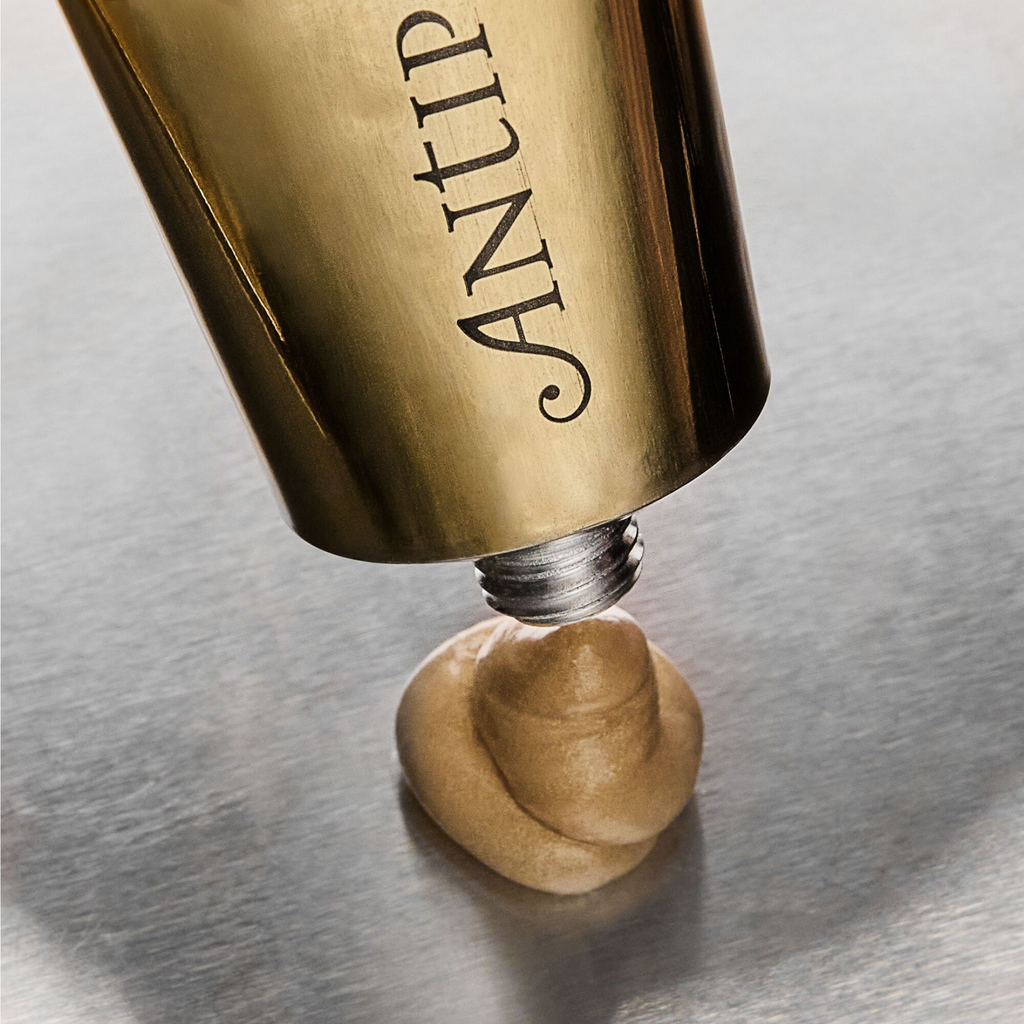 Maschera illuminante al miele di Manuka Aura Gold 75 ml