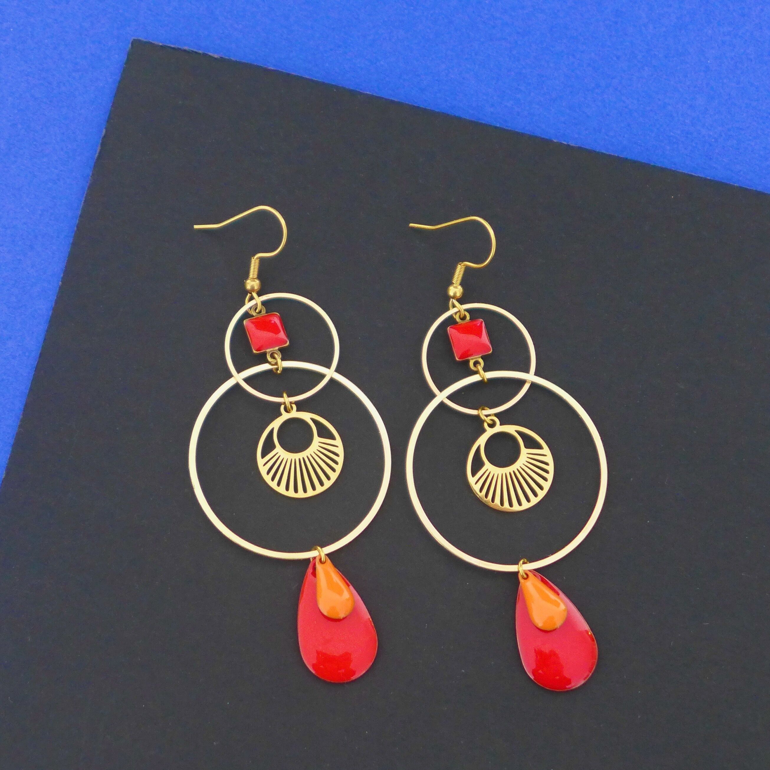 Grandes boucles d'oreilles Art Déco graphiques rouge et orange