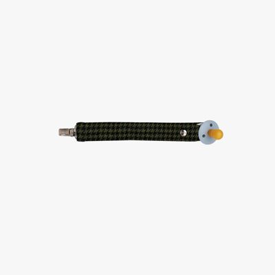 British pacifier clip
