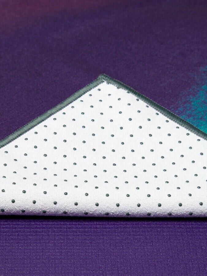 Manduka Yogitoes Mat Size rSKIDLESS Yoga Towels 71''