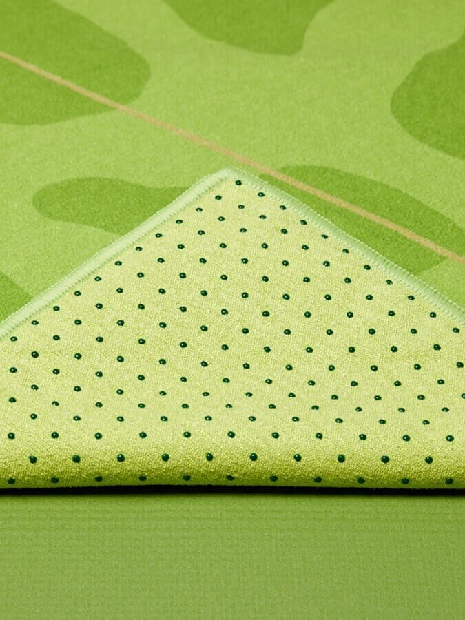 Manduka Yogitoes Mat Size rSKIDLESS Yoga Towels 71''