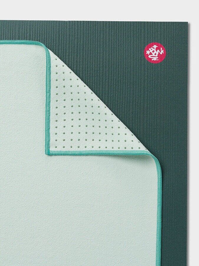 Manduka Yogitoes Mat Size rSKIDLESS Yoga Towels 71''