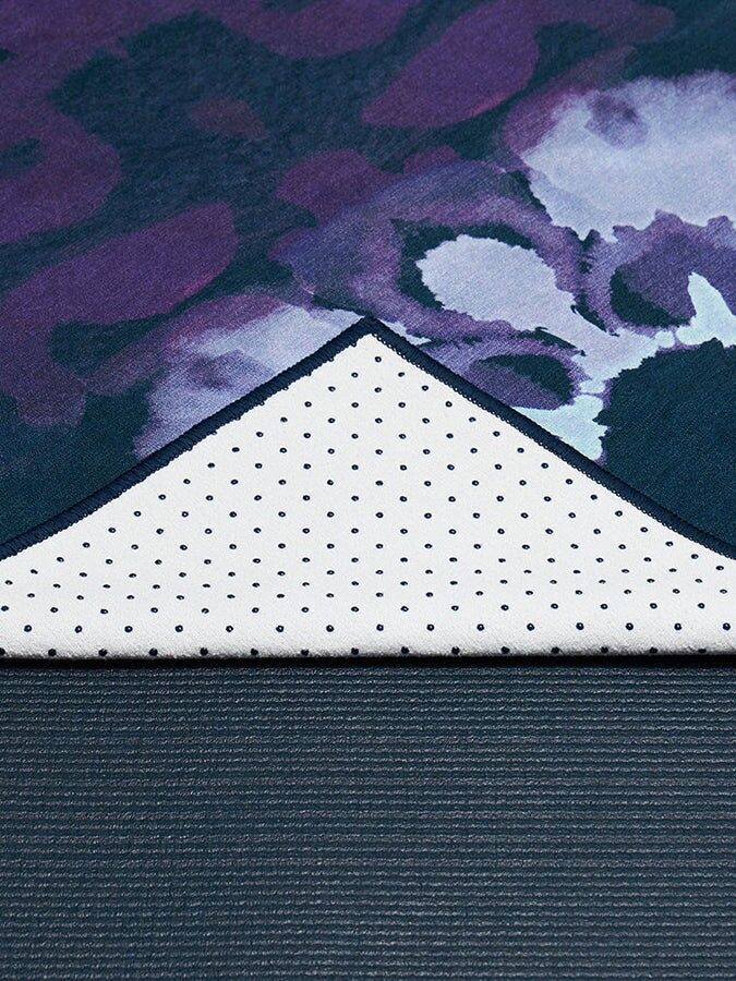 Manduka Yogitoes Mat Size rSKIDLESS Yoga Towels 71''