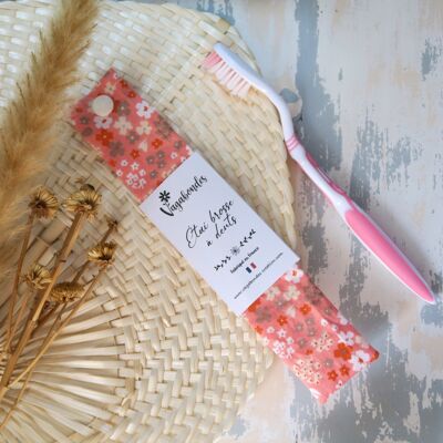 Coated cotton toothbrush pouch