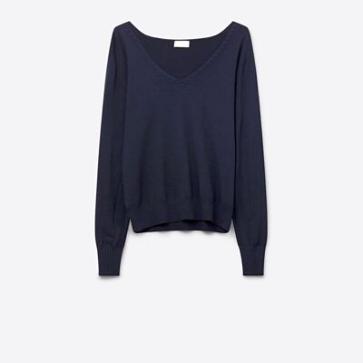 Navy sweater with V neckline