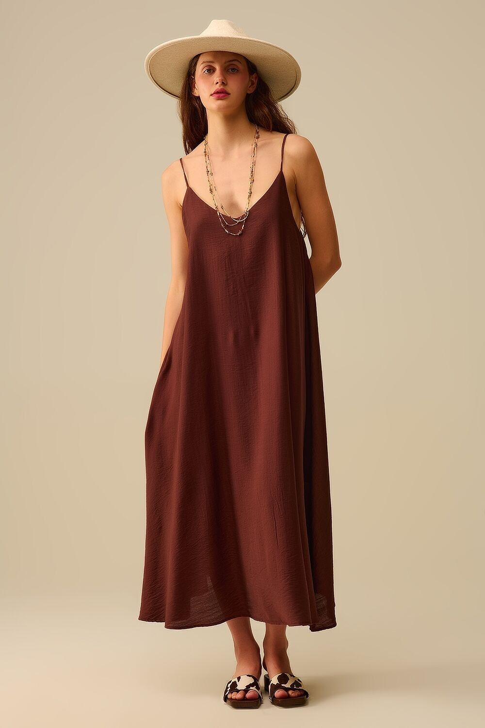 Flowy Spaghetti Strap Maxi Brown Dress