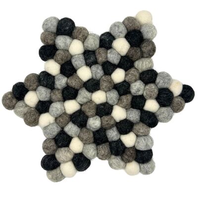 Felt Ball Star Shaped Centerpiece Rug - 38x18 cm, Multicolored Grey