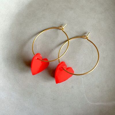 Pendientes de aro con dijes luminosos | Corazón rojo