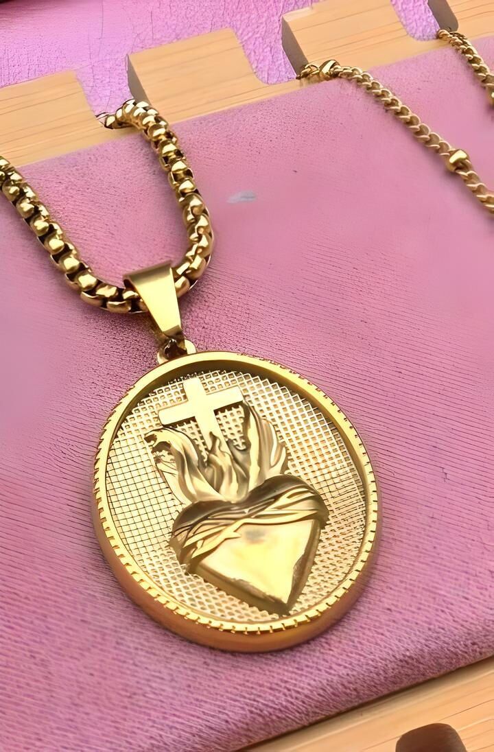 collana del sacro cuore