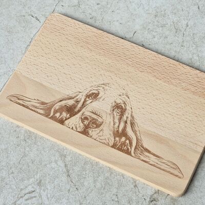 Wooden board with engraving "Lazy Dog"
