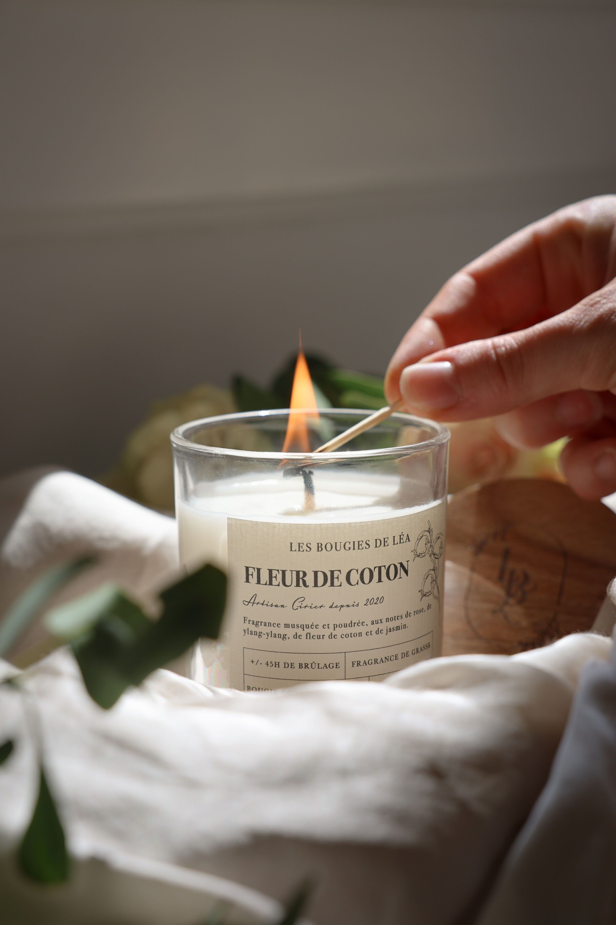 Large Cotton Flower Scented Candle - Set of 4