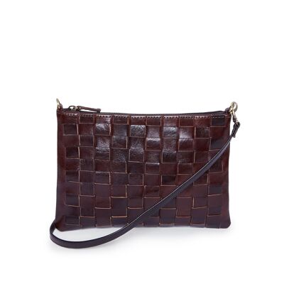 Bolso bandolera/clutch Alex de piel tejida a mano en color marrón oscuro