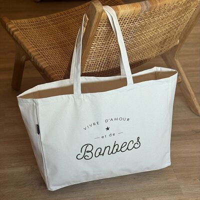 Maxi Tote Bag "Living on Love and Candy"