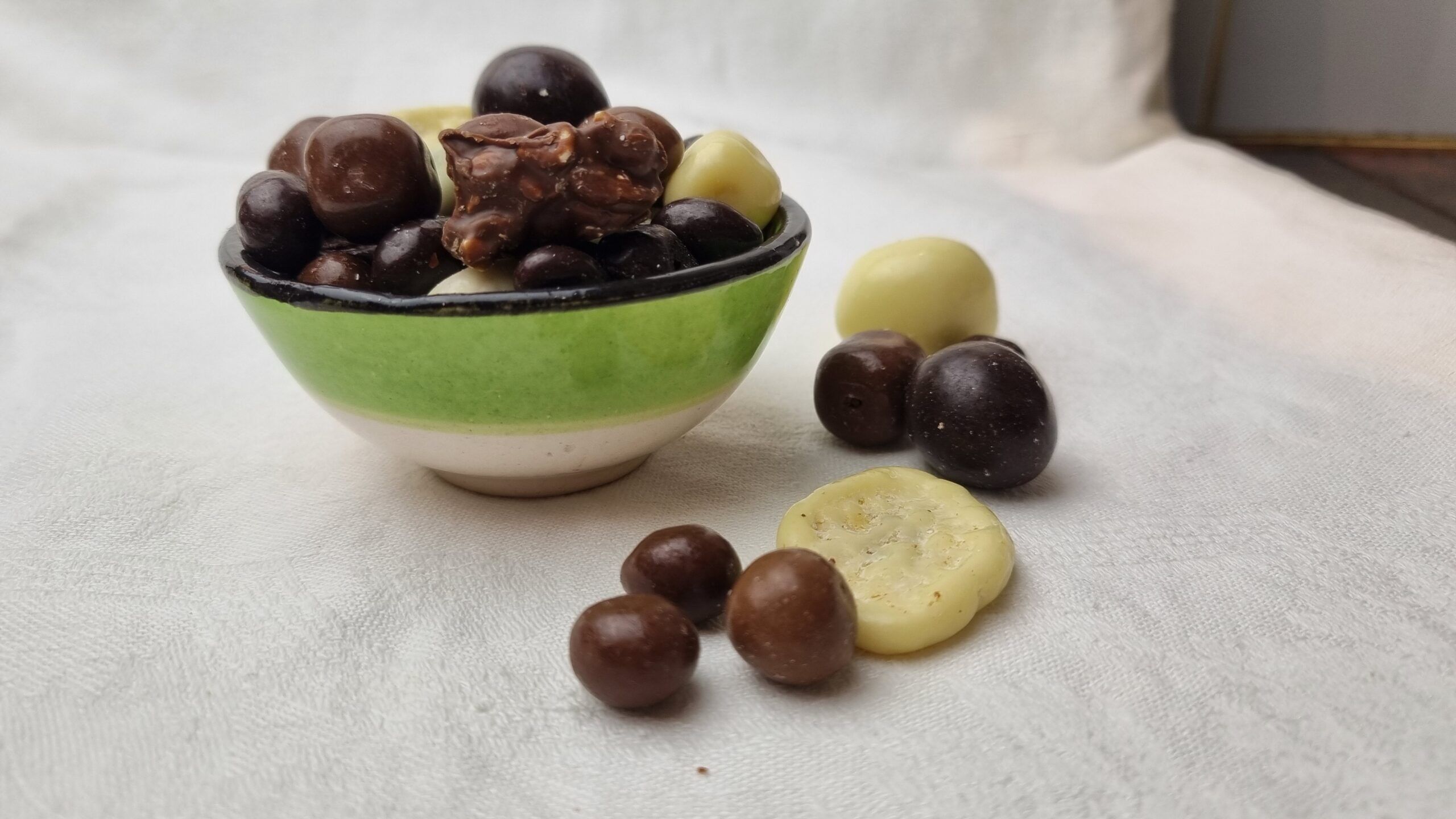 Royal Chocolate Nut Mix