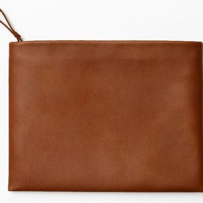 M Camel Zipped Leather Pouch