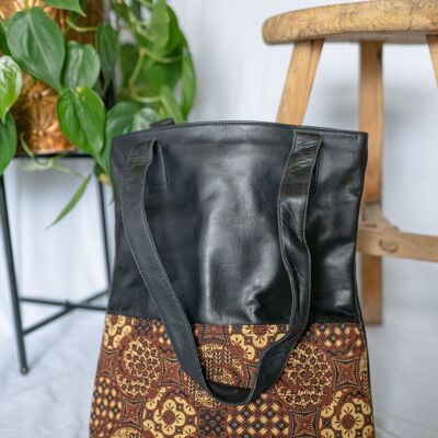 Handmade Fairtrade Shopper Bag (100.204)