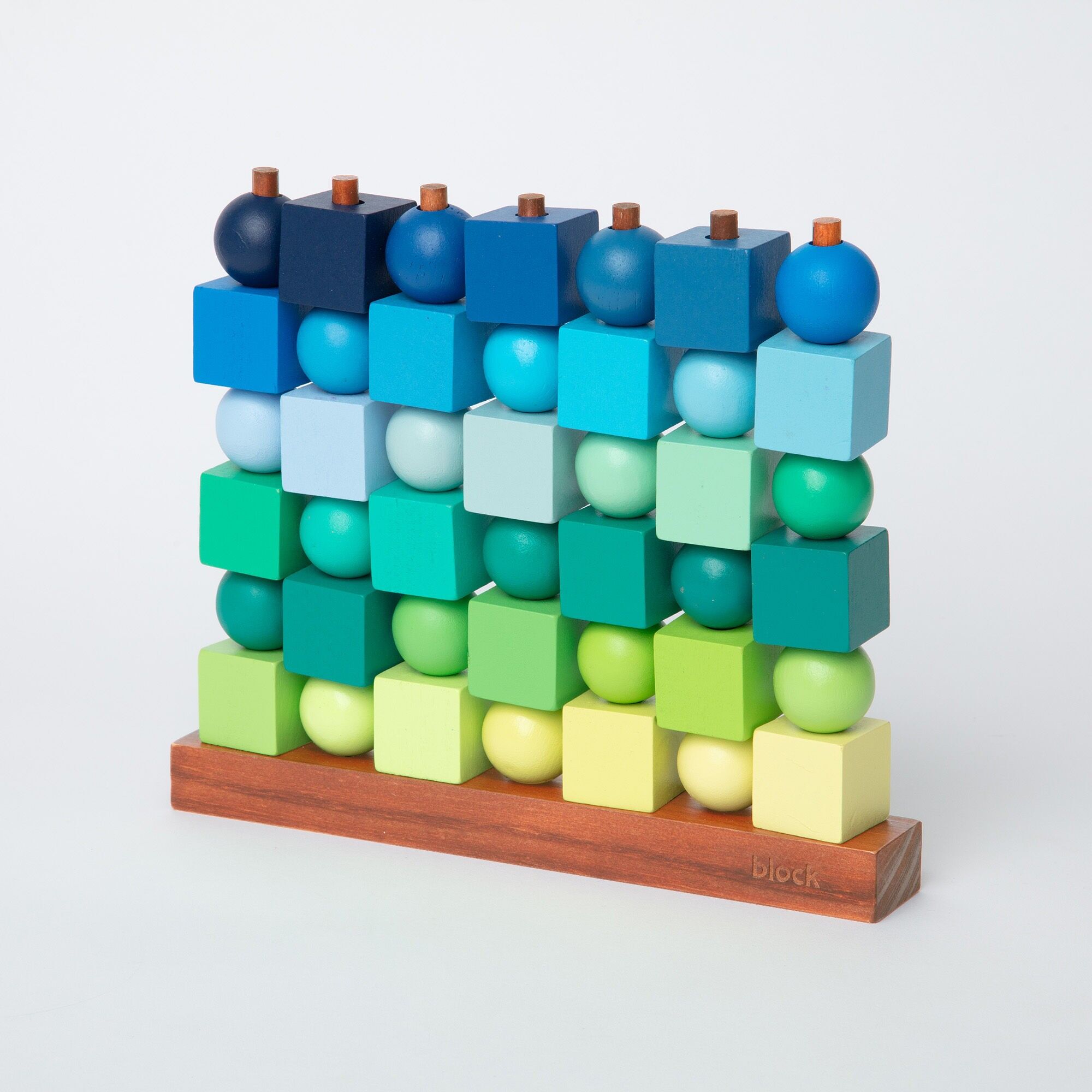 Vier in einer Reihe - Cool