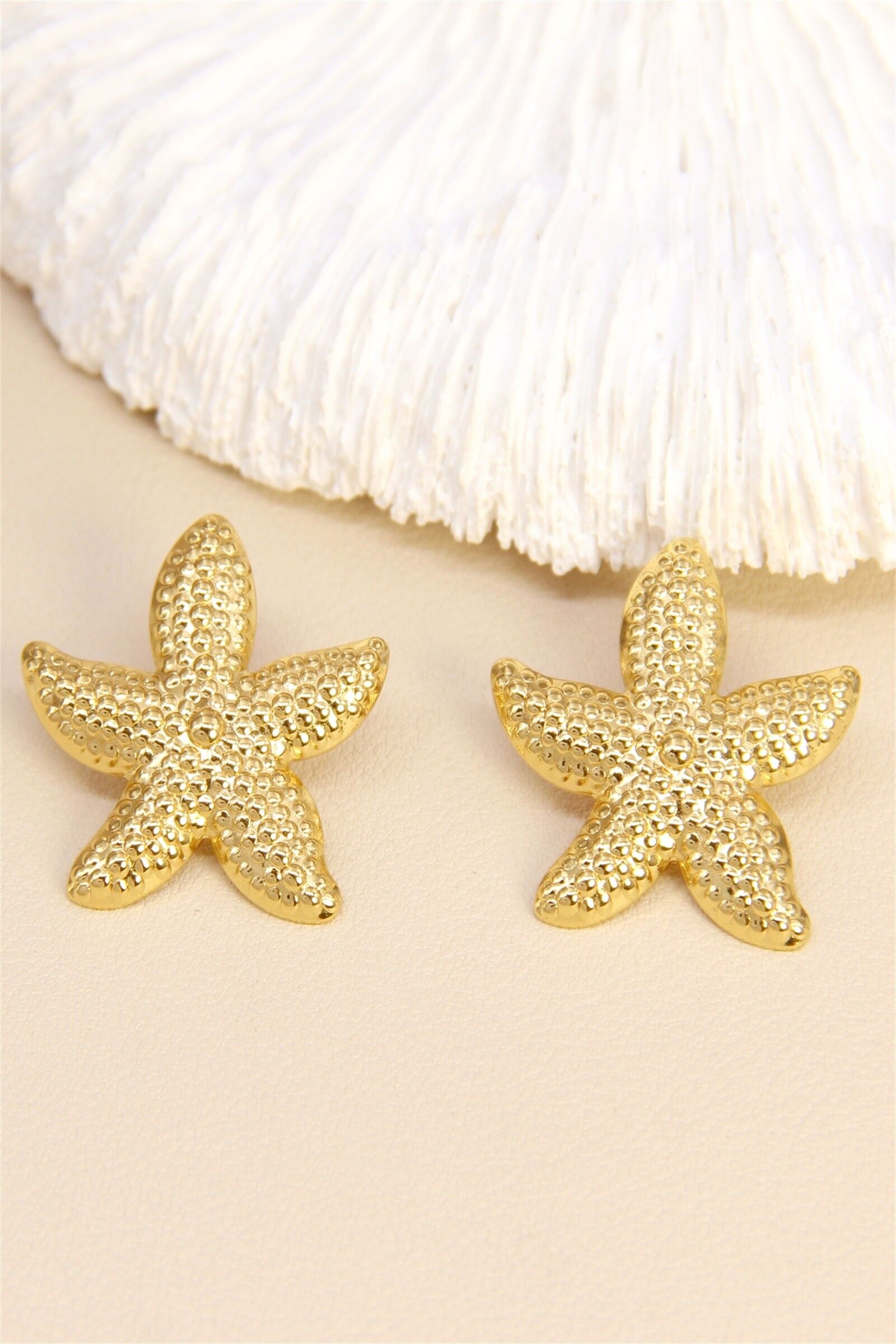 Strukturierte Seestern-Ohrringe – Edelstahl