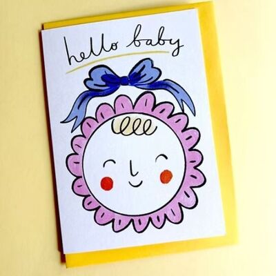 Tarjeta de felicitación con gorro de bebé