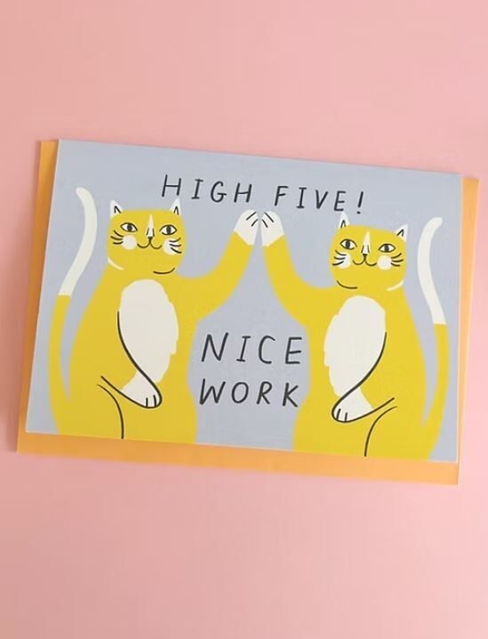 Tarjeta de felicitación "Choca esos cinco gatos"