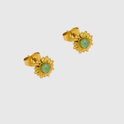 Puces dorées en forme solaire avec pierre naturelle centrale amazonite. Vendues par lot de 5 paires identiques. Élégantes, fines et faciles à porter.