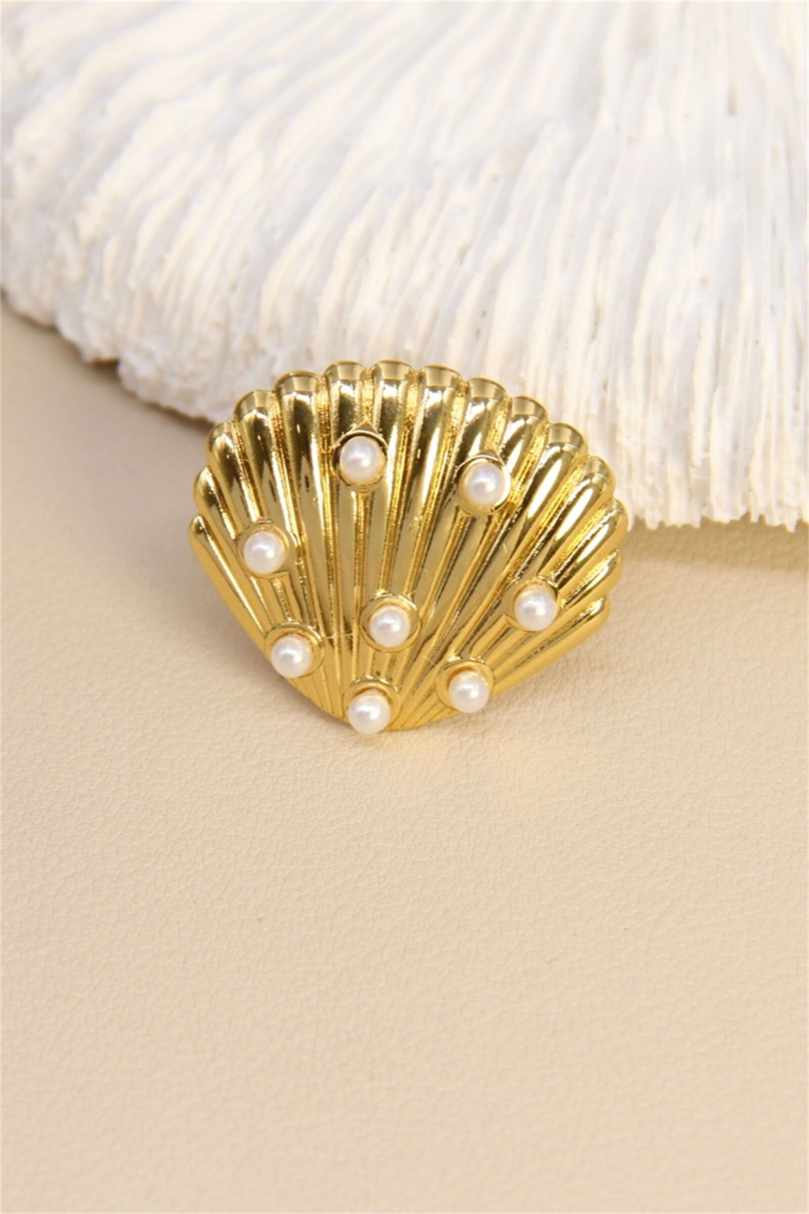 Bague coquillage perlé – L’esprit bord de mer chic