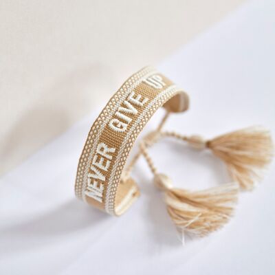 Never give up statement bracelet