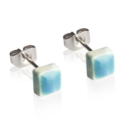 Minimalist ceramic earrings • 5mm / sky blue