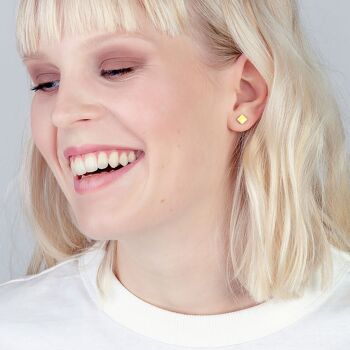 Boucles d'oreilles minimalistes en céramique • 5mm / jaune citron 2