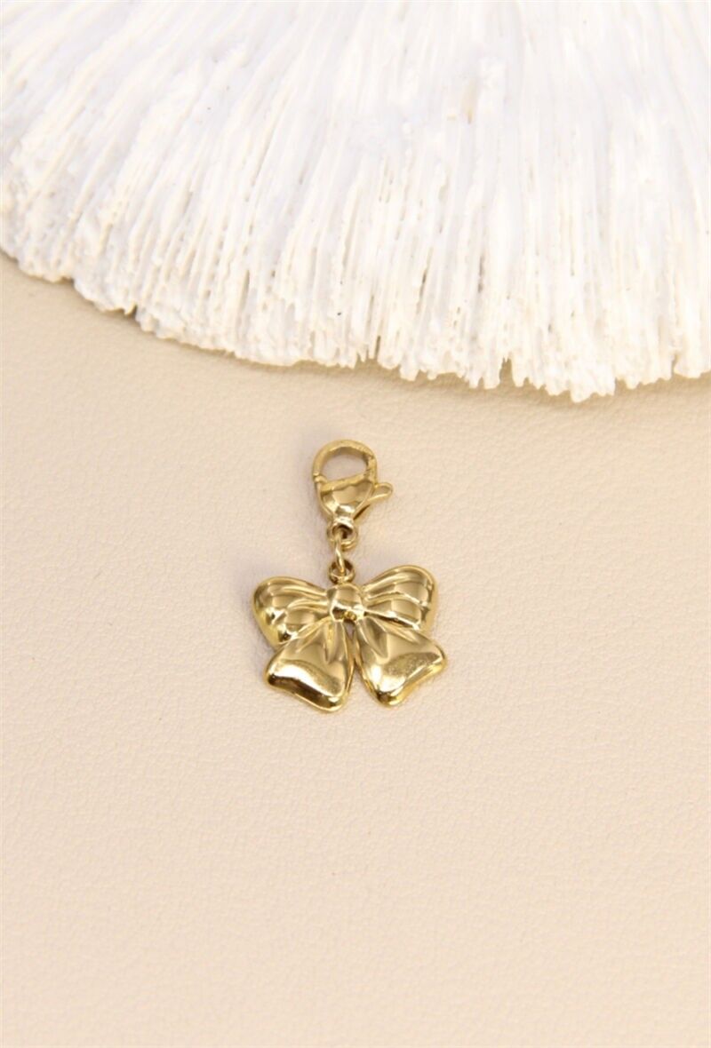 Pendentif Nœud de Papillon en Acier Inoxydable – Élégance Intemporelle