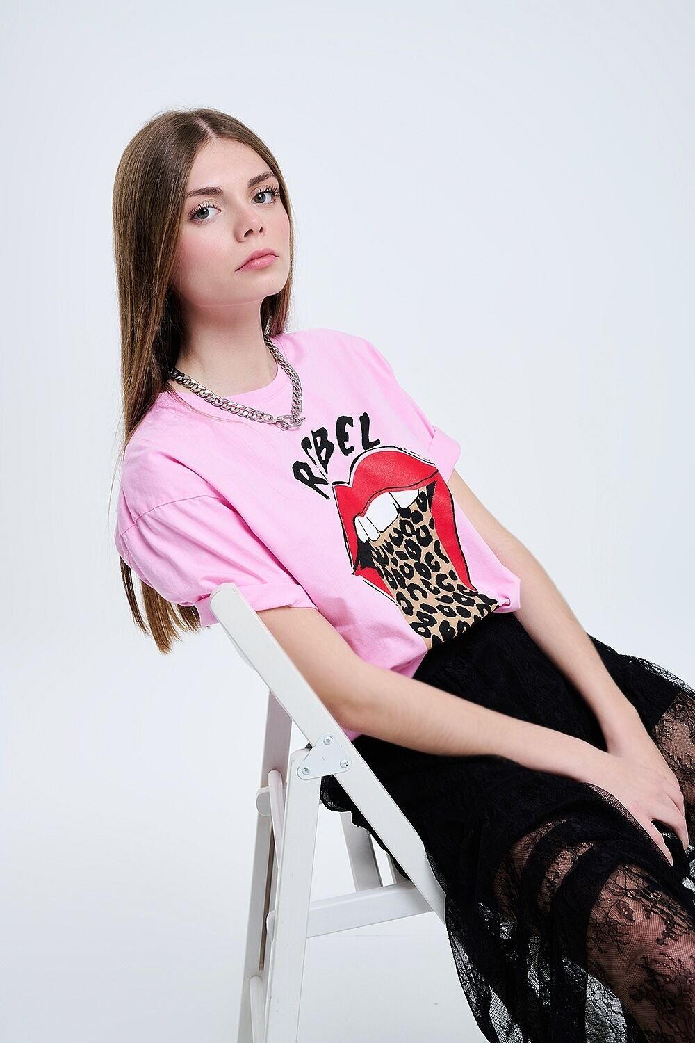 Pink Rebel – T-Shirt mit Grafik und Zunge im Leopardenmuster