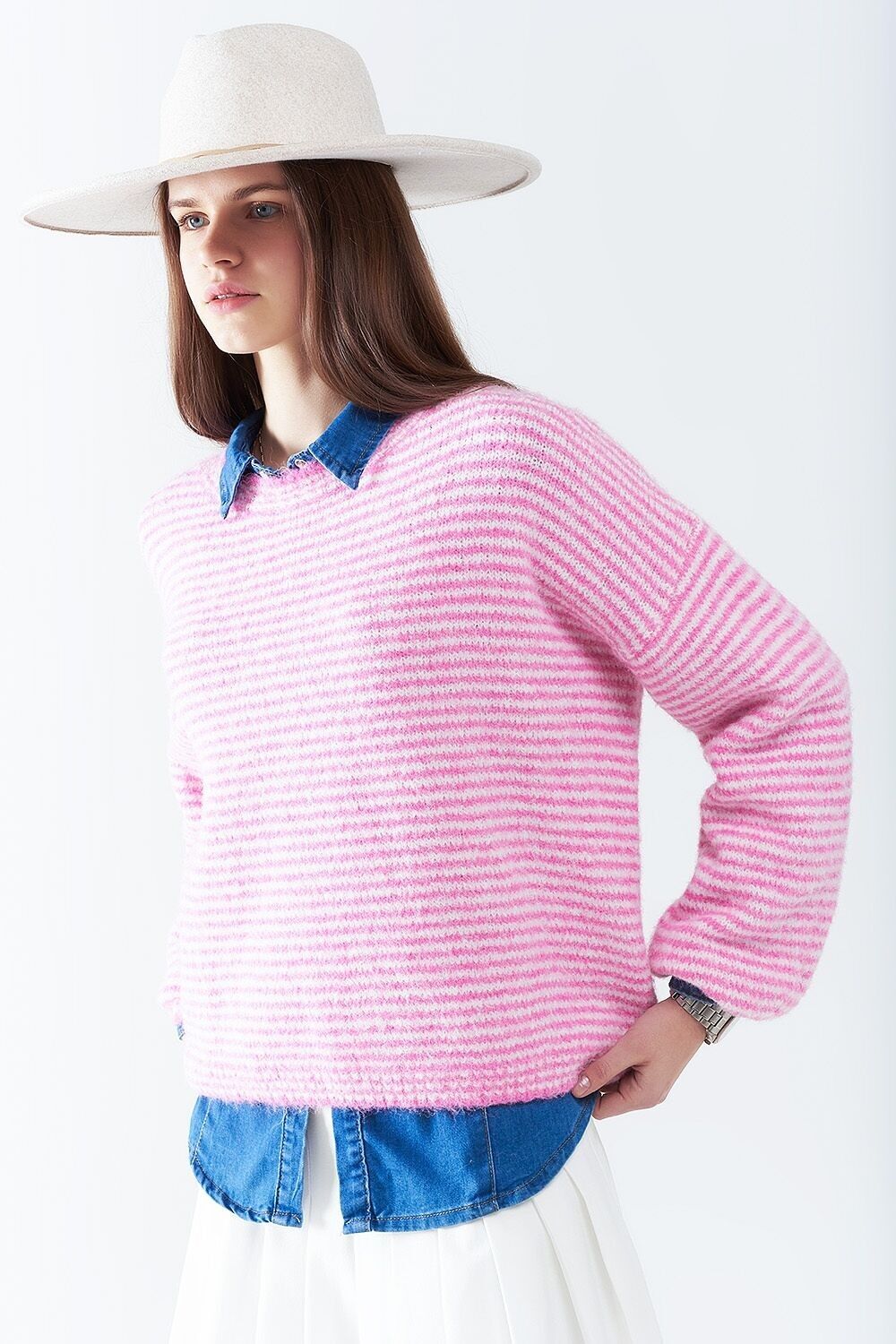 Pullover in Rosa mit weißen Streifen