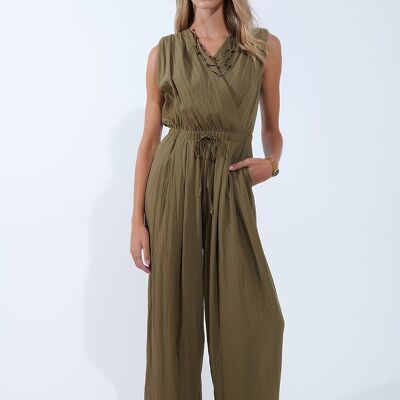 combinaison drapée olive en tissu froissé