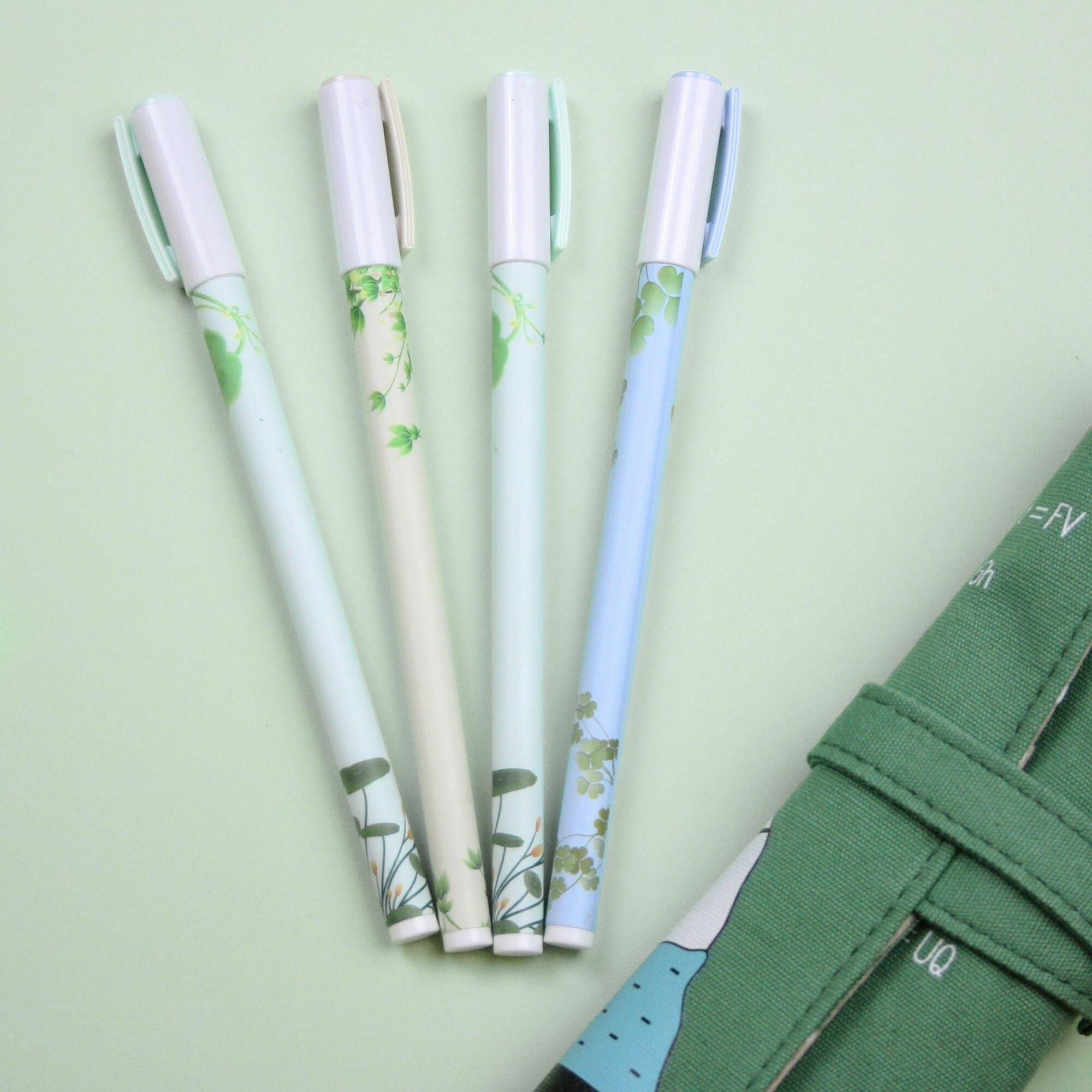 Foglie di eleganza: confezione da 12 penne gel