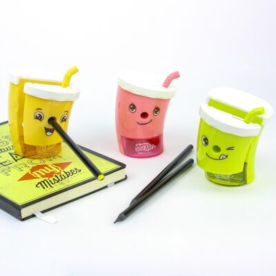 Taille-crayon en forme de tasse de dessin animé mignon - 4 couleurs