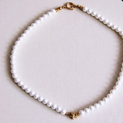 Collar de perlas con mini estrellas de mar