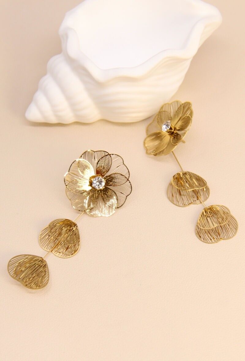 Pendiente de flor de filigrana de acero inoxidable: elegancia excepcional