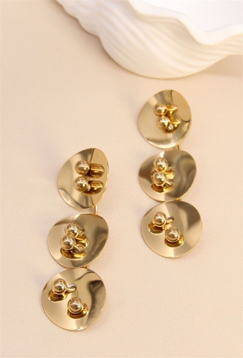 Pendientes de perlas de acero inoxidable: elegancia refinada