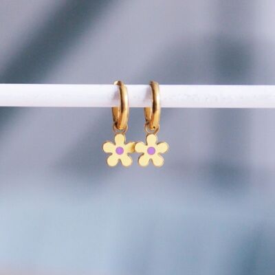 Stainless steel hoop earrings with flower - light yellow/purple