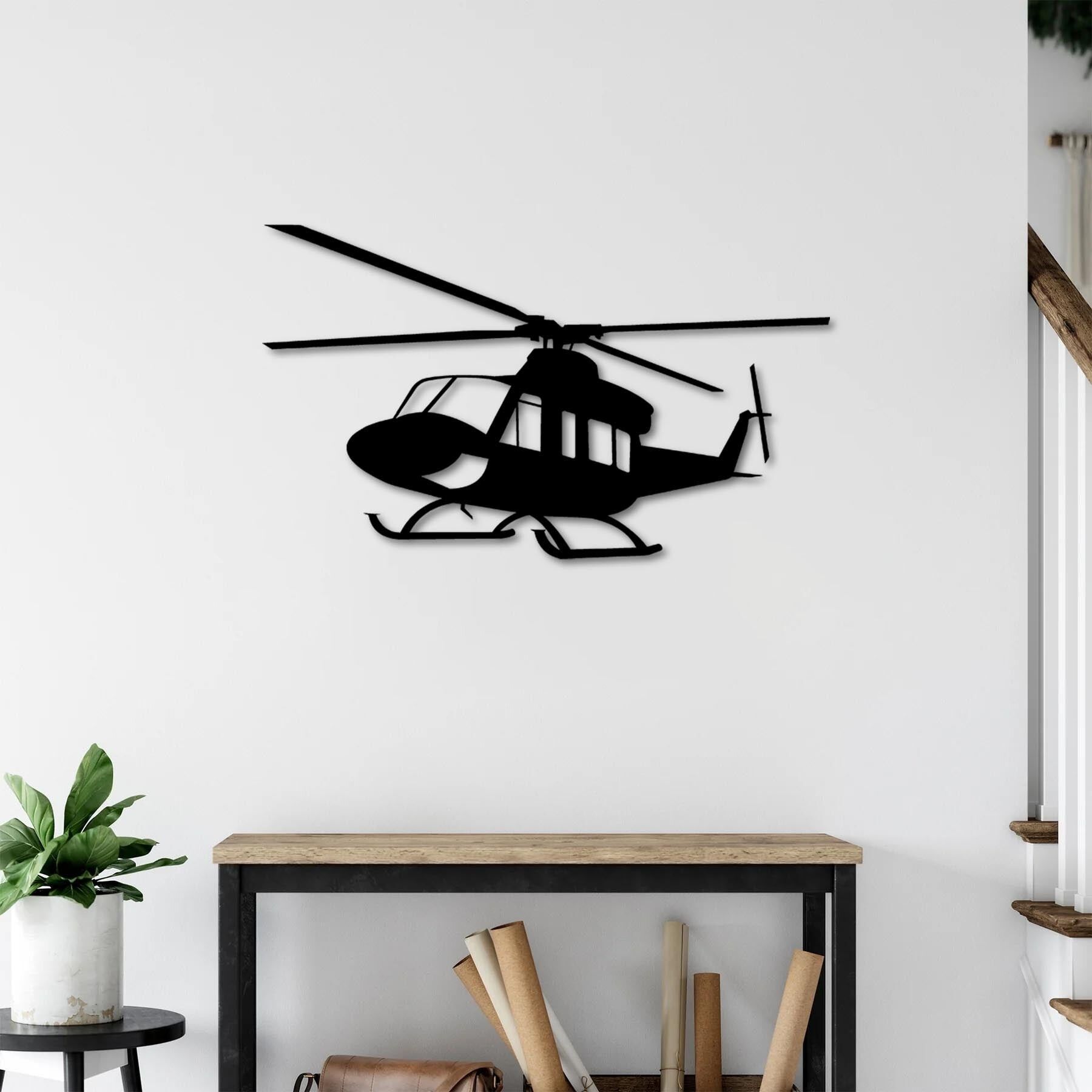 Huey UH-1 – Hubschrauber-Wandkunst aus Metall
