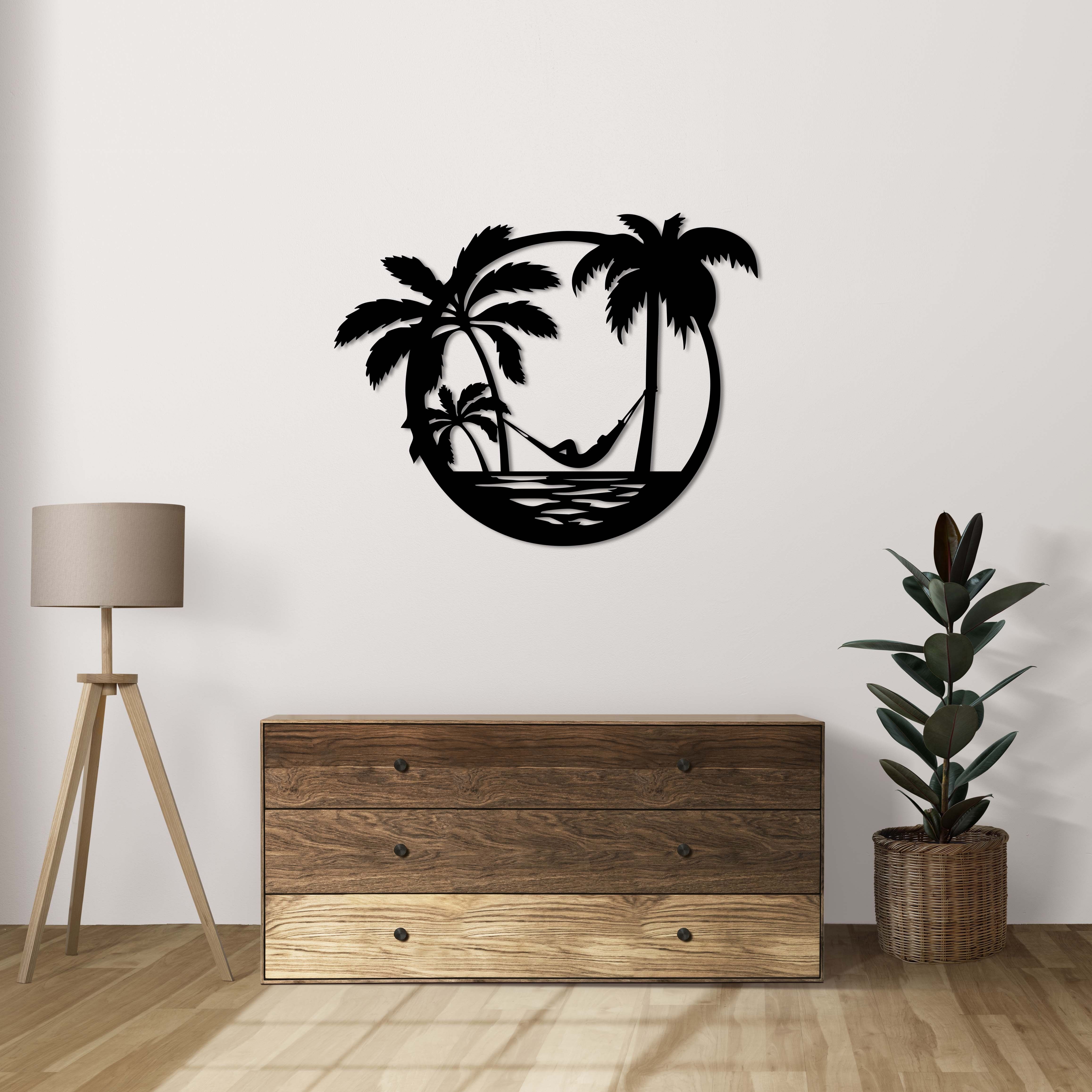 Metallwandkunst „Among the Palms“ | Tropische dekorative Wandskulptur