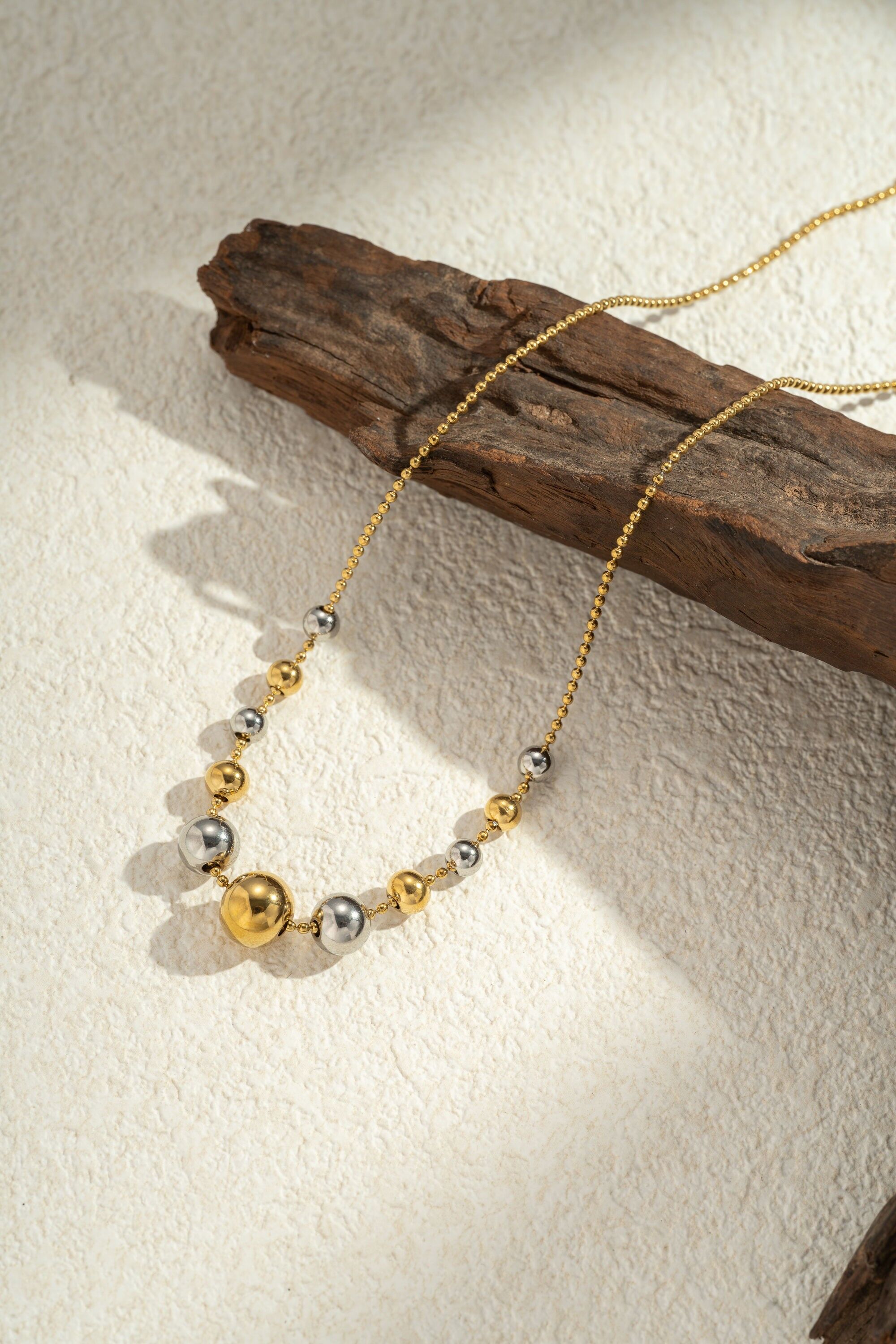 Trendy Gold und Silber Perlen Edelstahl Halskette