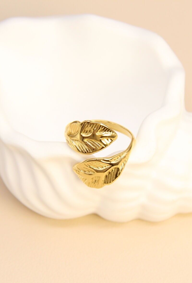 Verstellbarer Blattring – Natürliche Eleganz in Edelstahl