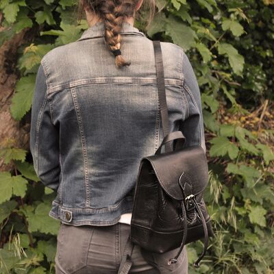 Mini sac à dos à cordon de serrage en cuir noir
