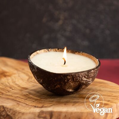 Vela de cáscara de coco, hecha a mano con aromas de coco y vainilla