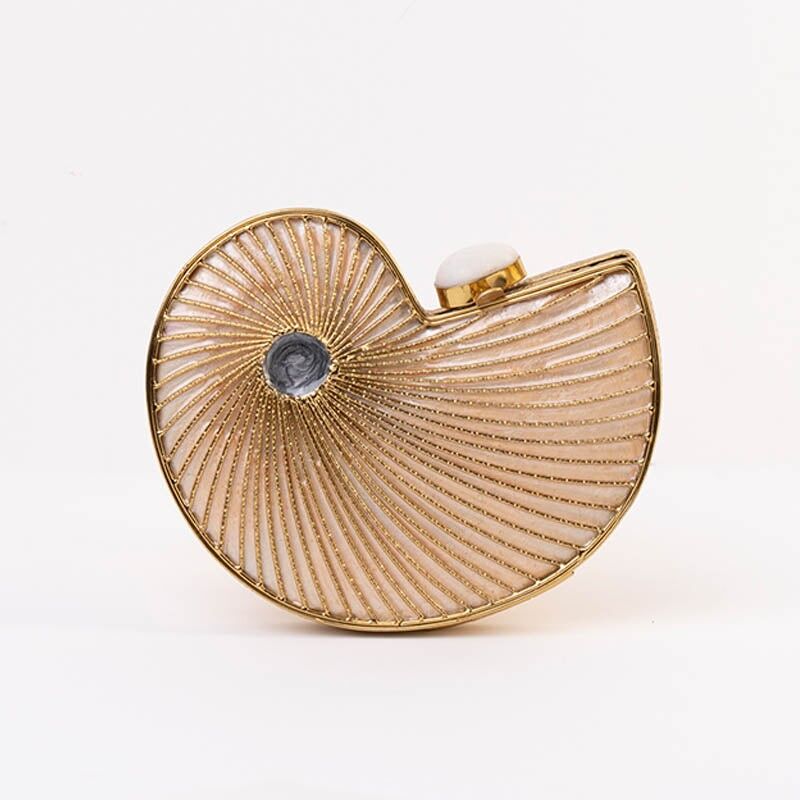 Pochette nera Deluxe Kajol Conch