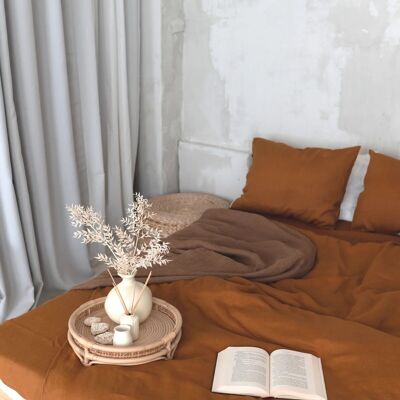 Linen duvet cover with coconut buttons in Cinnamon colour (3330)